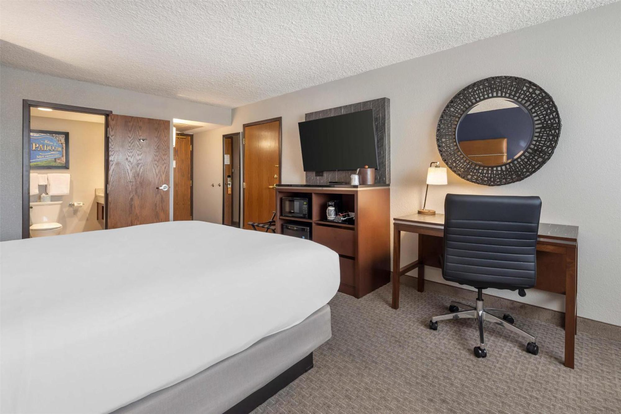 Drury Inn & Suites بادوكا المظهر الخارجي الصورة